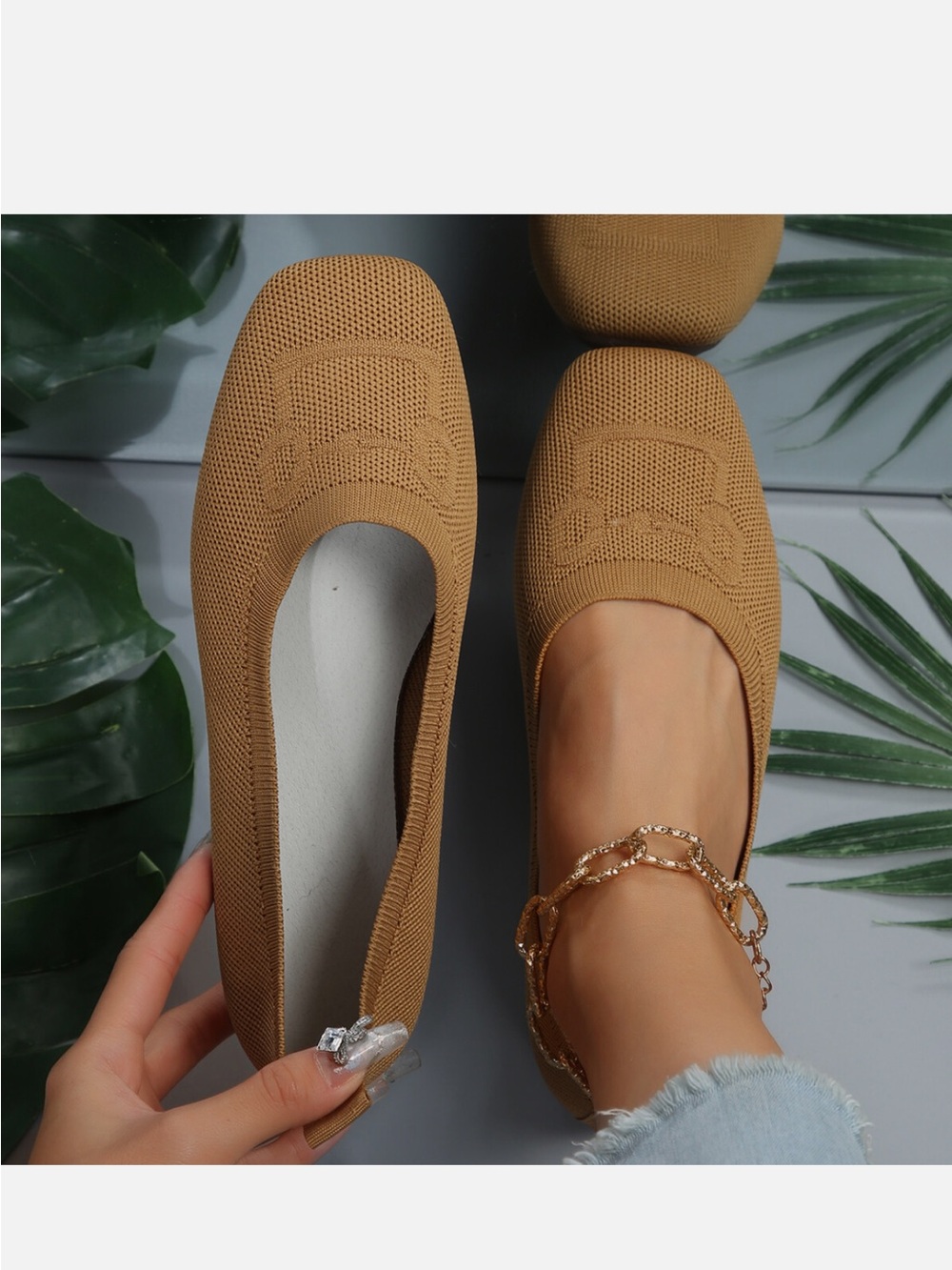Square toe ballet flats